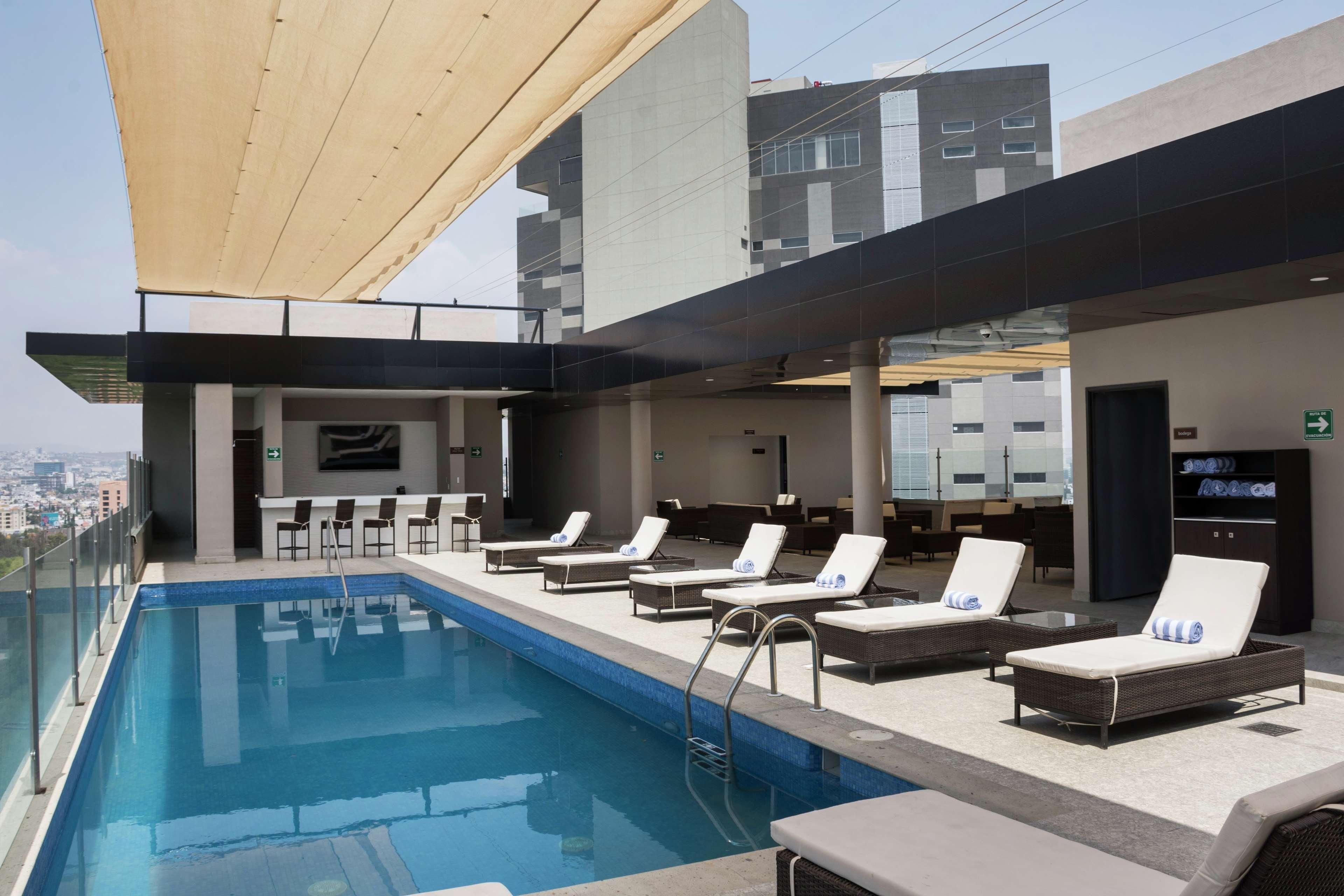 Hampton Inn And Suites San Luis Potosi Slp Экстерьер фото