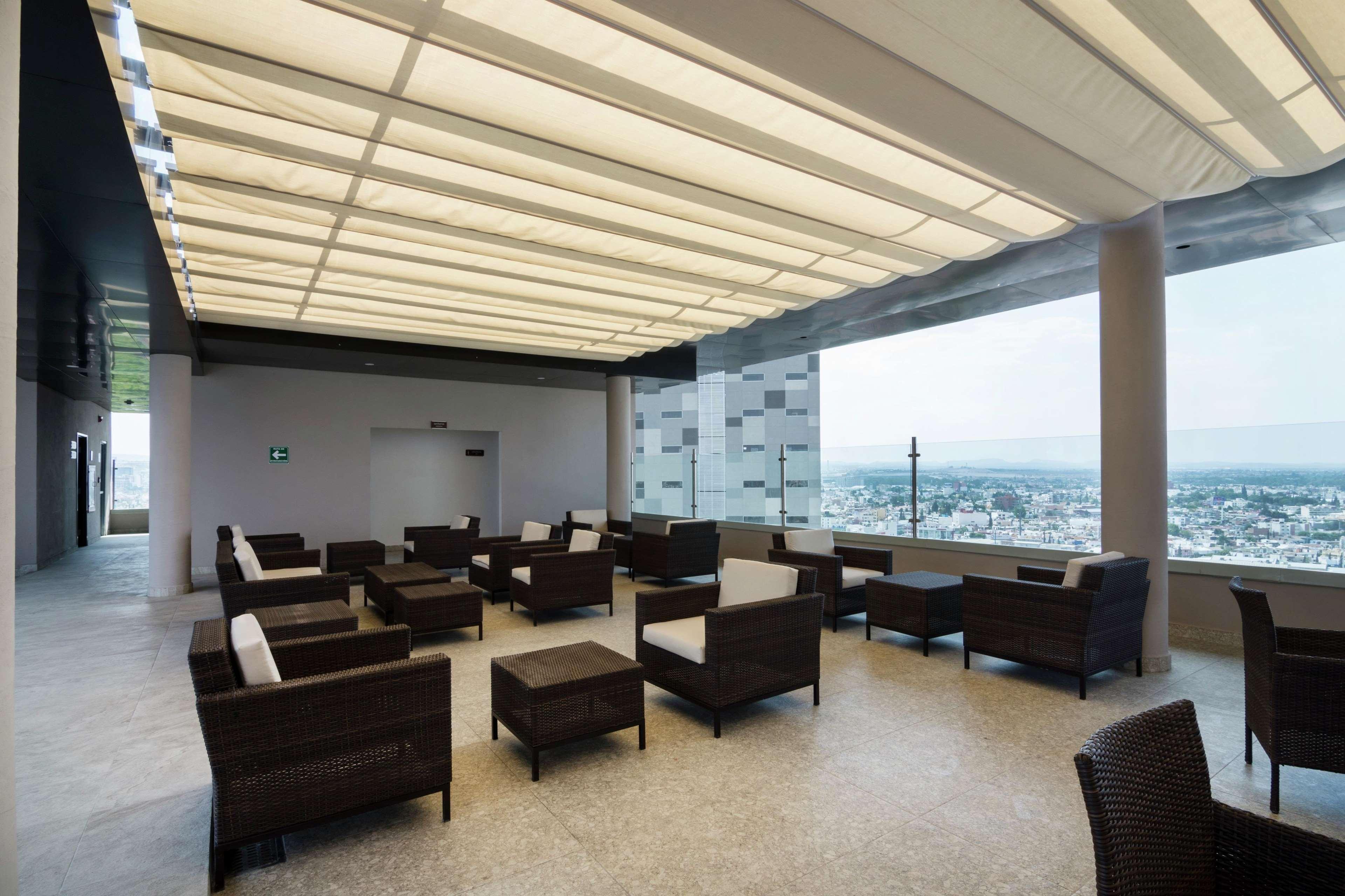 Hampton Inn And Suites San Luis Potosi Slp Экстерьер фото